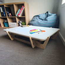 Load image into Gallery viewer, Hobby Table