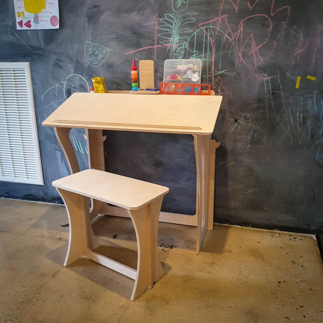 Kids desk and outlet stool